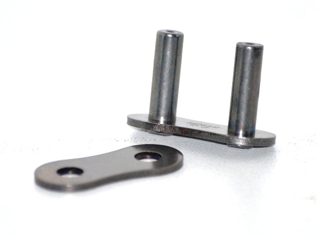 Attache à riveter pour chaine Renold étroite 520