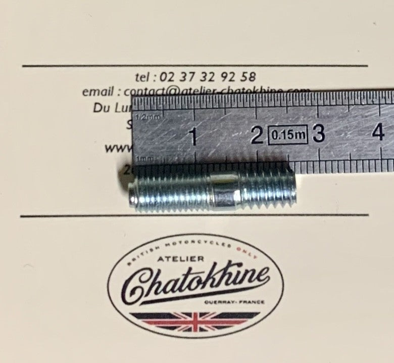 goujon de boitier du culbuteurs Triumph 650