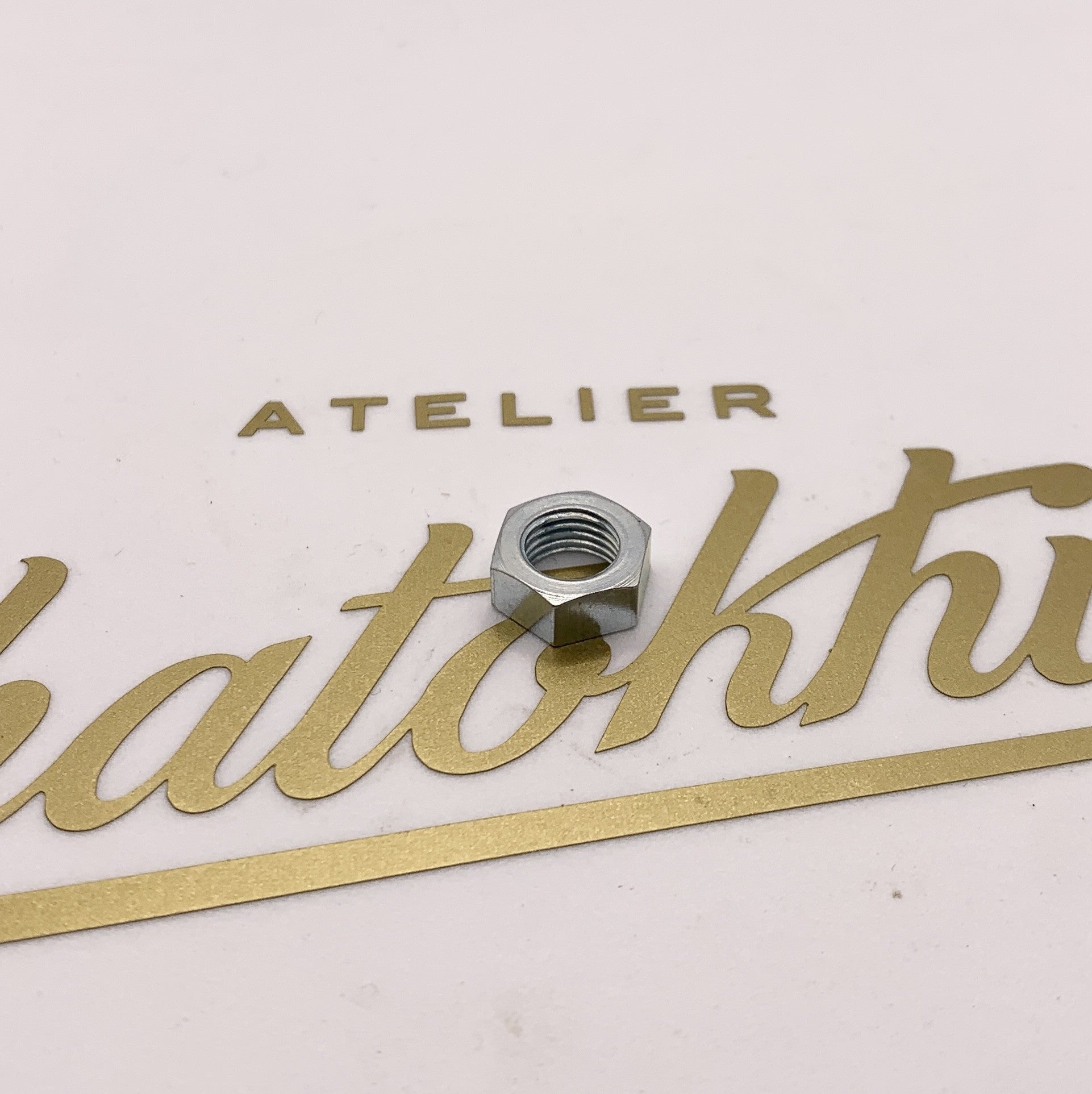 contré-écrou réglage vis de culbuteurs Velocette