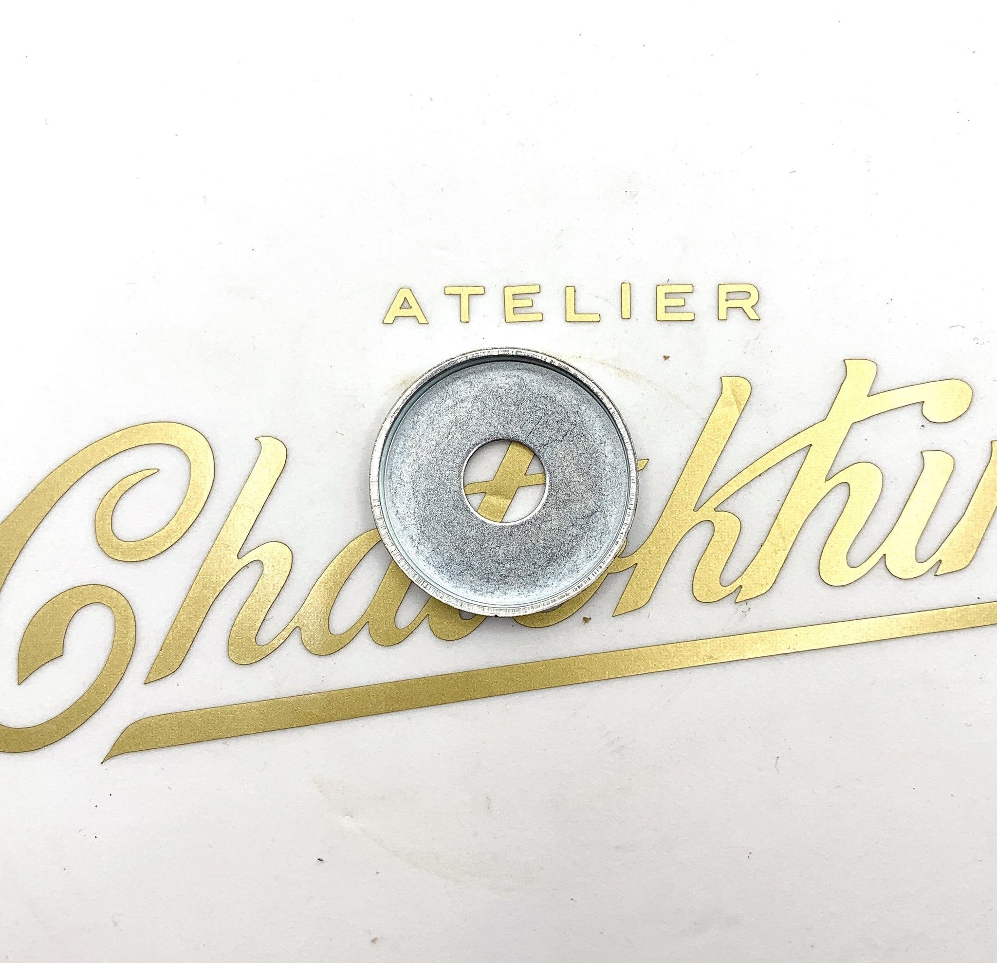 coupelle de fixation de selle Norton Commando