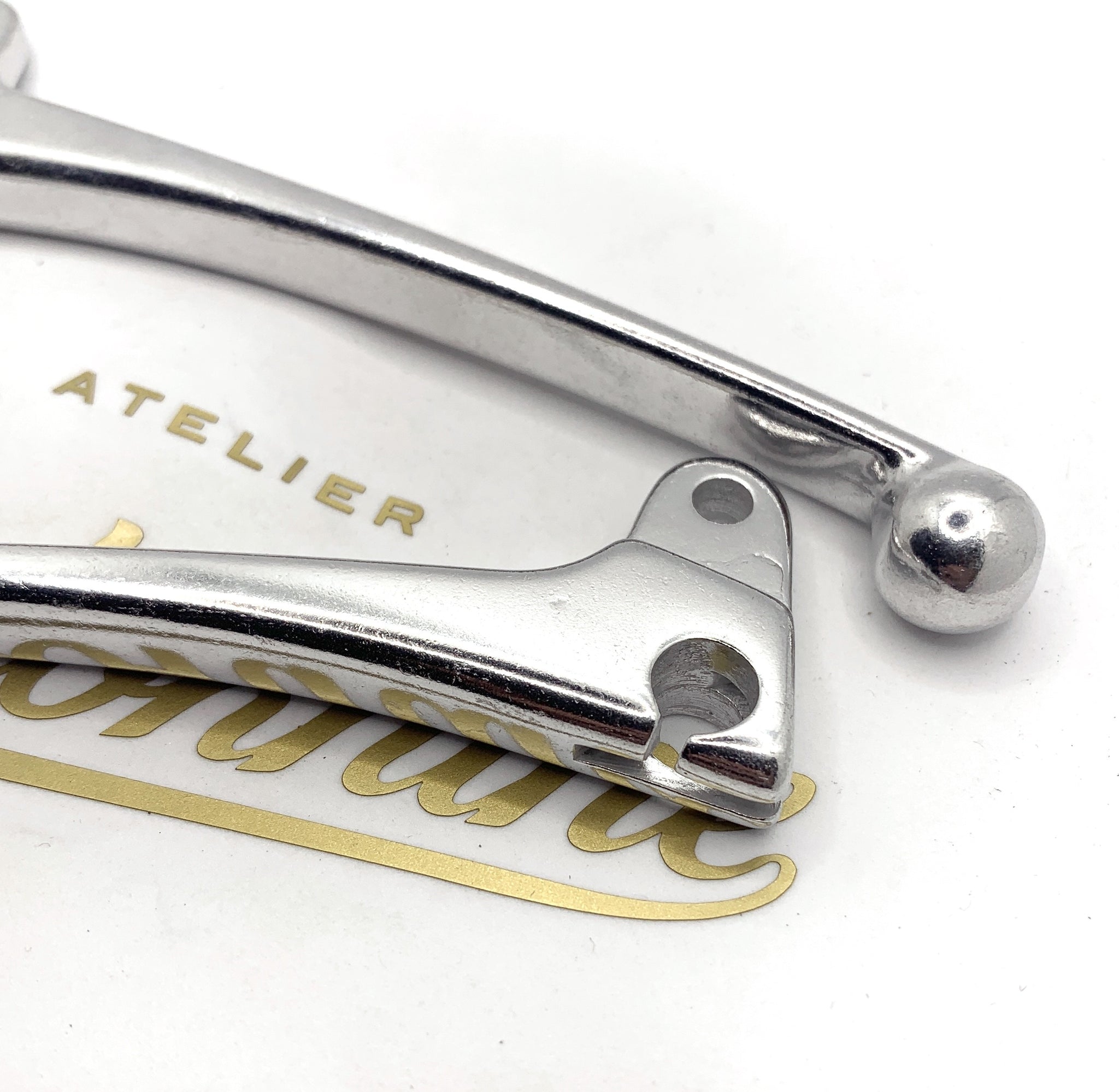 Paire de leviers alu pour BSA, Triumph et Norton à partir de 1971