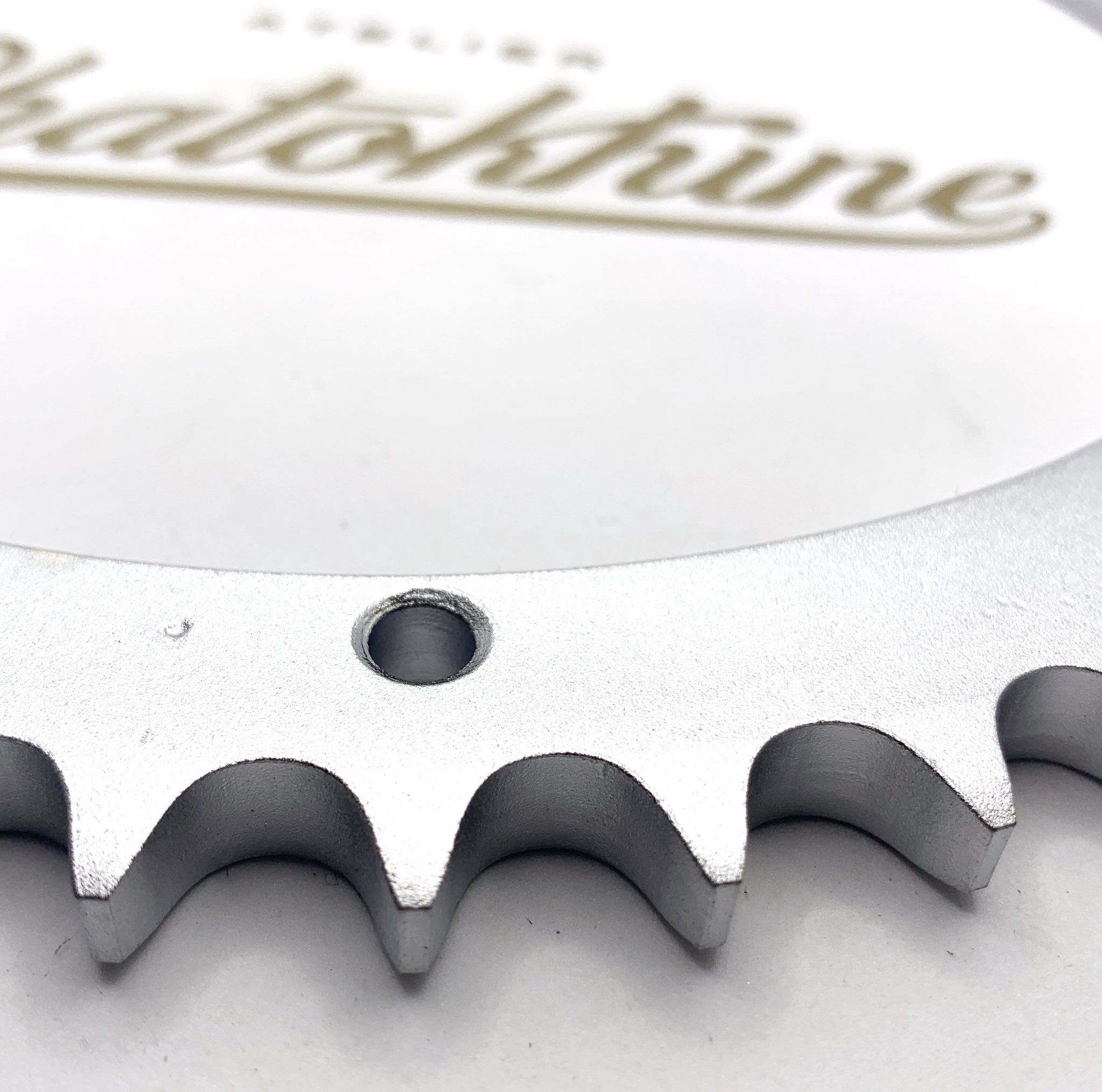 couronne arrière 47 dents Triumph et BSA a moyeu conique