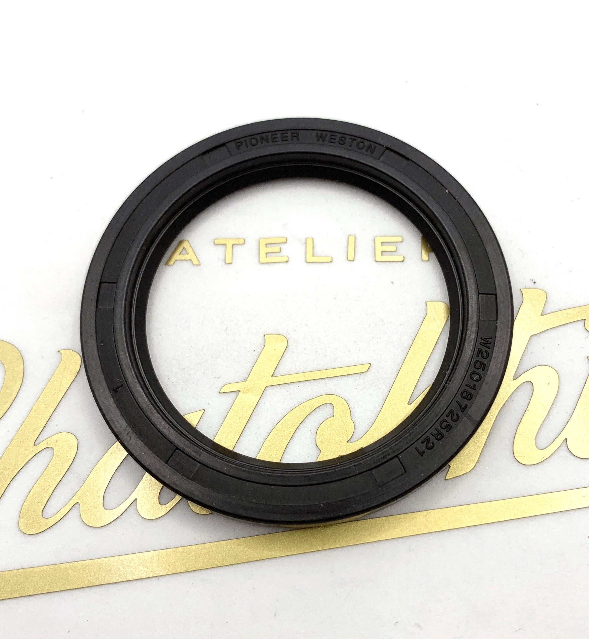 joint spi de sortie de boite de vitesse Triumph T120 T140 boites 5 vitesses