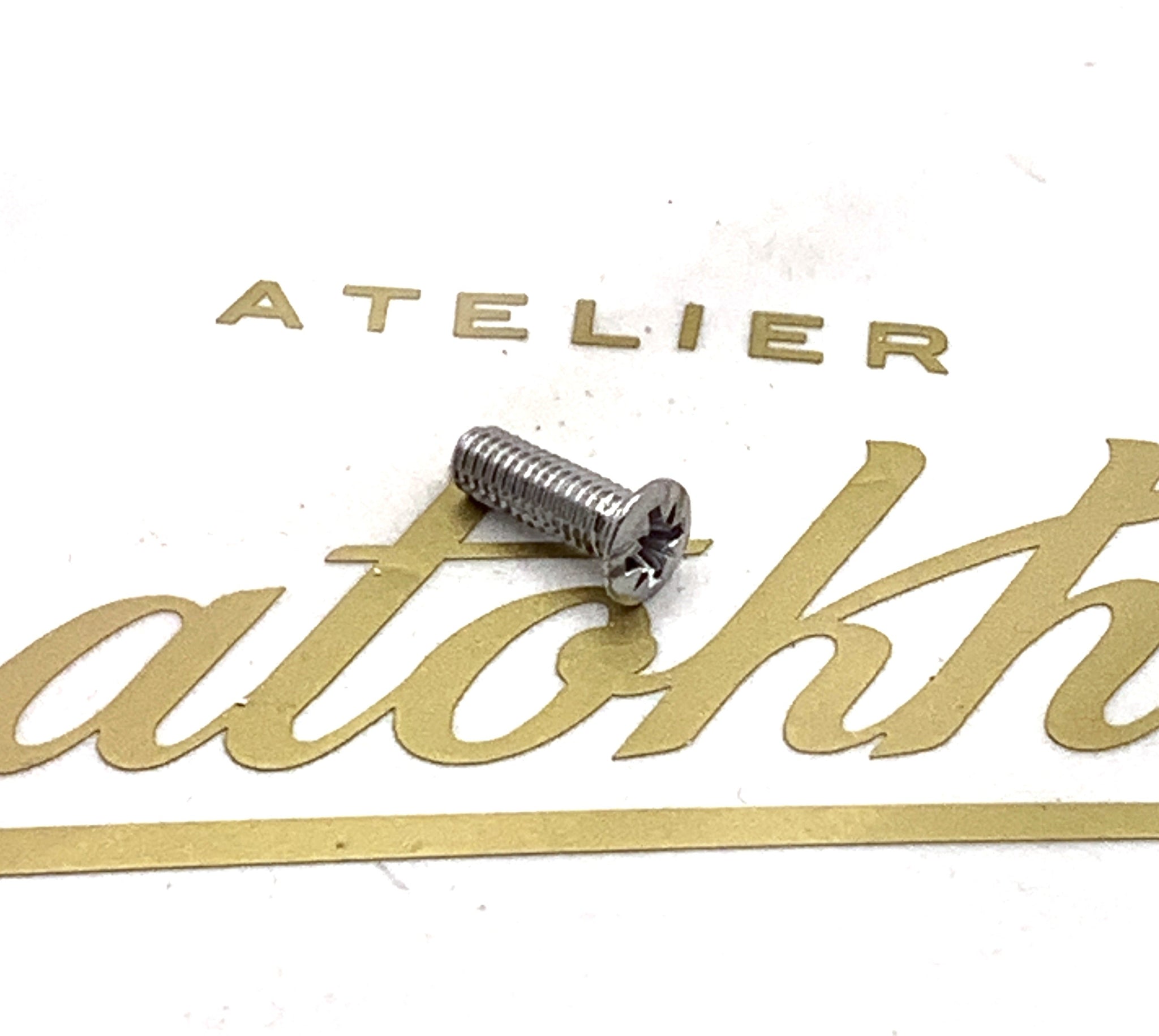 vis de trappe de rotor et badges de réservoir Triumph